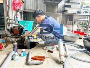 Thợ sửa máy bơm Minh Thành